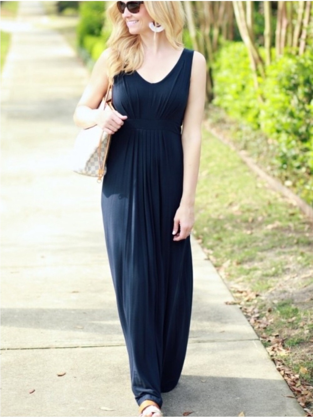 Banana Republic V Neck Large Navy Modal Classic Sleeveless Maxi Dress EUC